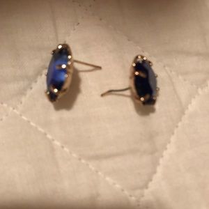 Kendra Scott earrings